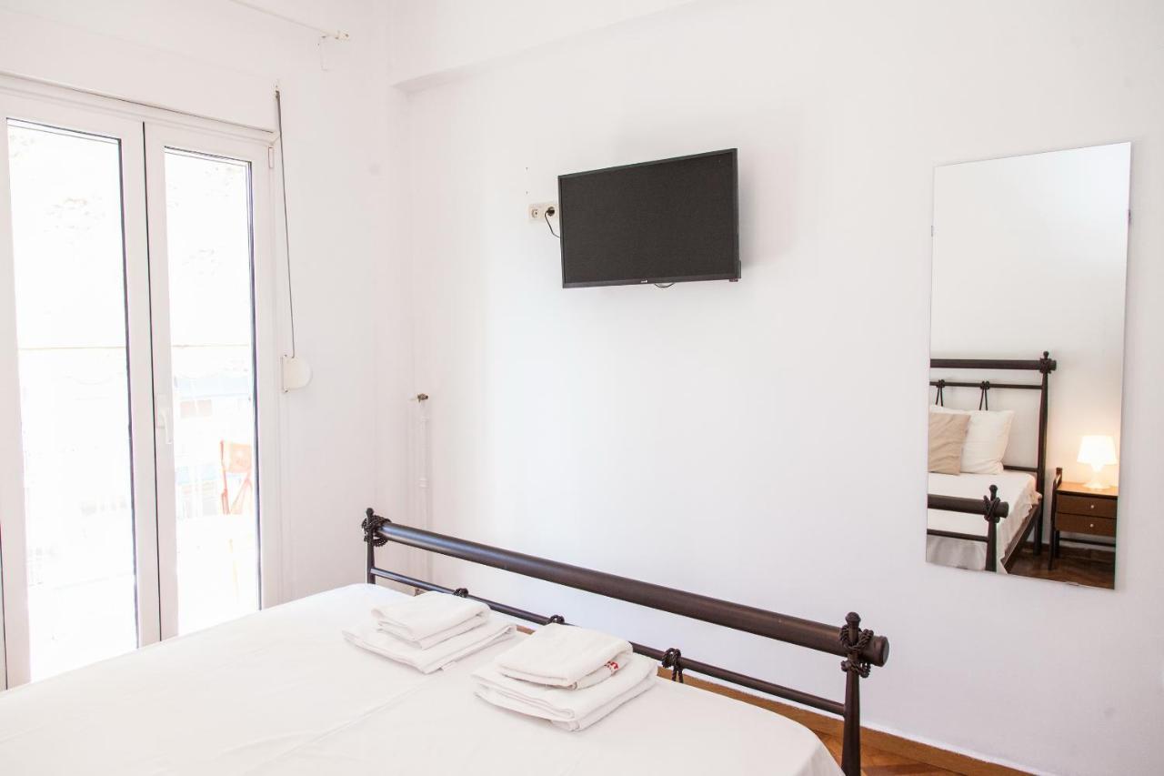 Beautiful New Decorated Apt In Athens Lägenhet Exteriör bild